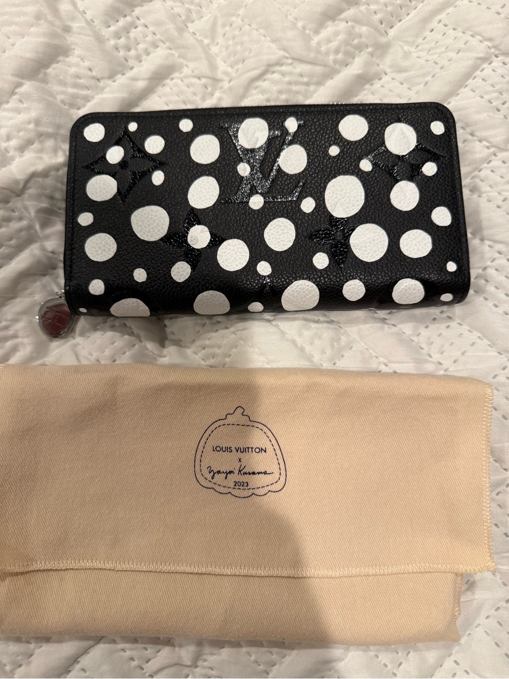 Louis Vuitton Limited Edition Yayoi Kusama Sarah wallet